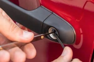 Read more about the article What Does Car Locksmith Near Me Service Do?