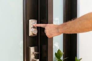 Read more about the article Commercial Locksmith – Tips For Buying A Smart Lock