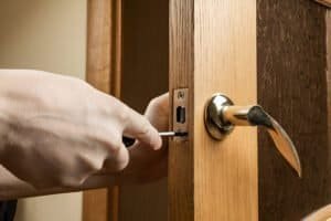 Read more about the article Unlocking Security: A Comprehensive Guide to Door Lock Components and 24-Hour Locksmith Services in Melbourne